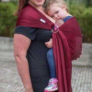 NWOT Beachfront Baby Sling in Sparkling Sangria